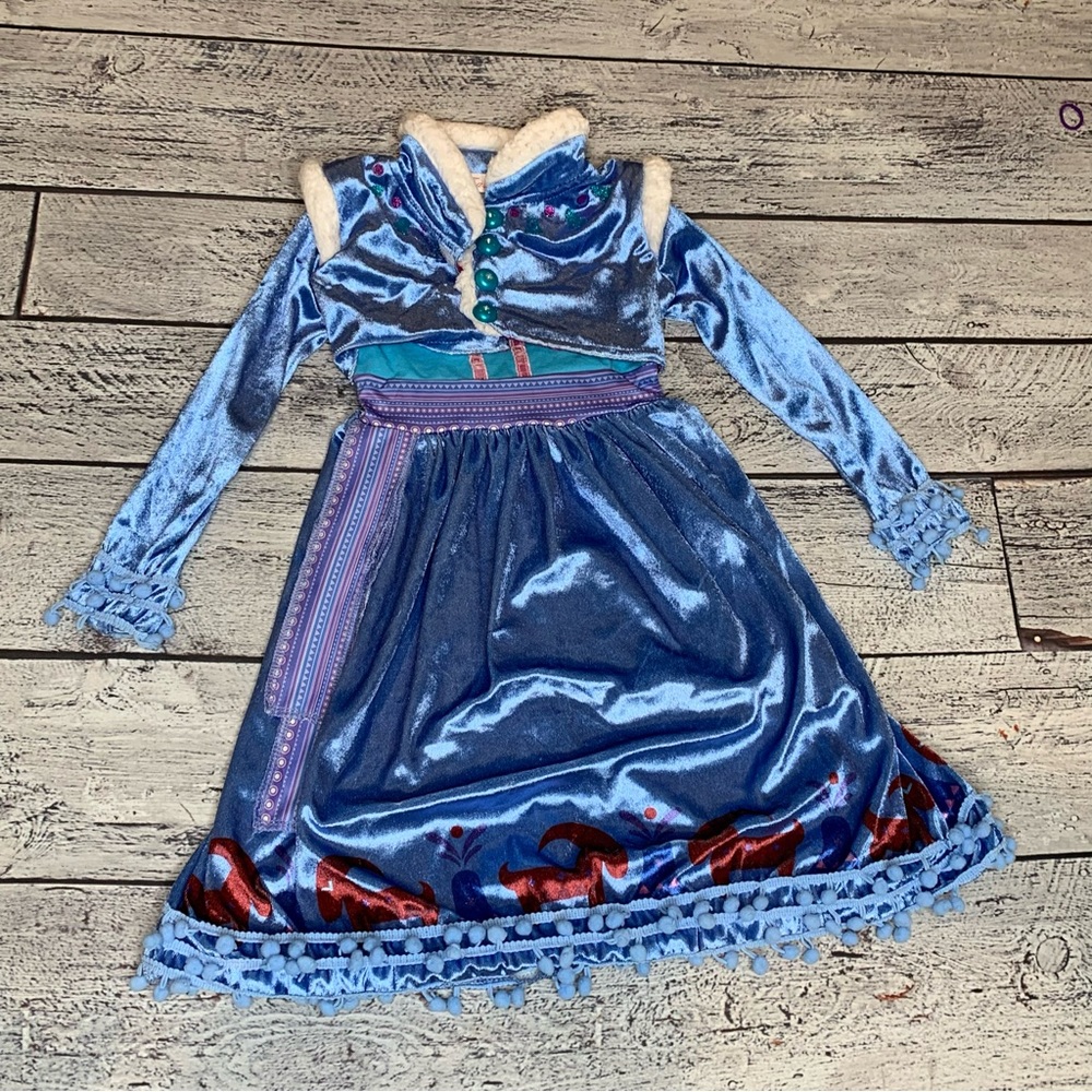 Disneys Princess Elsa dress by fashion size 2t